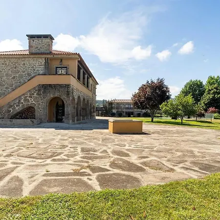 Quinta Dos Lagos Farm stay *