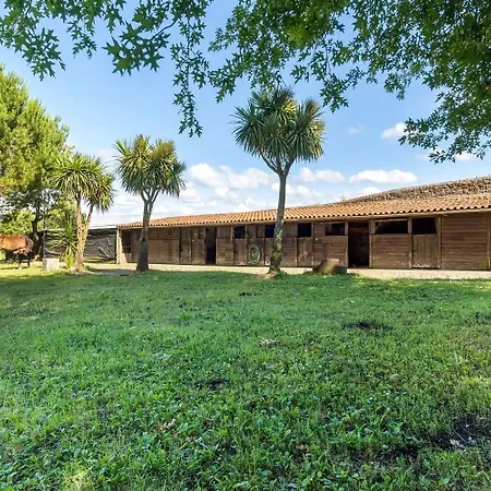 Quinta Dos Lagos Farm stay *